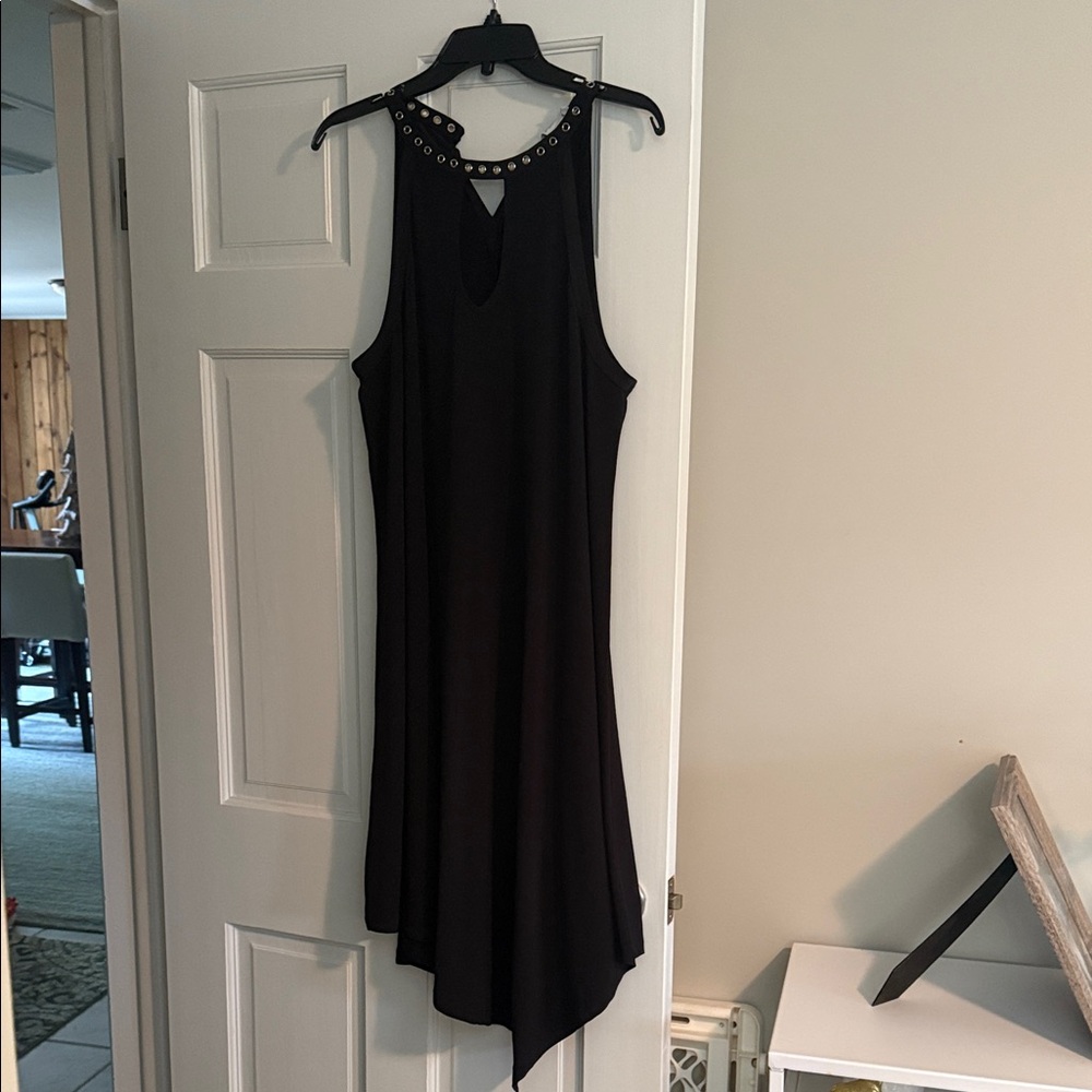 Carmen Marc Valvo Black Asymmetrical Dress